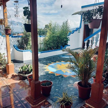 Hostal Chasqui Otavalo Exterior photo