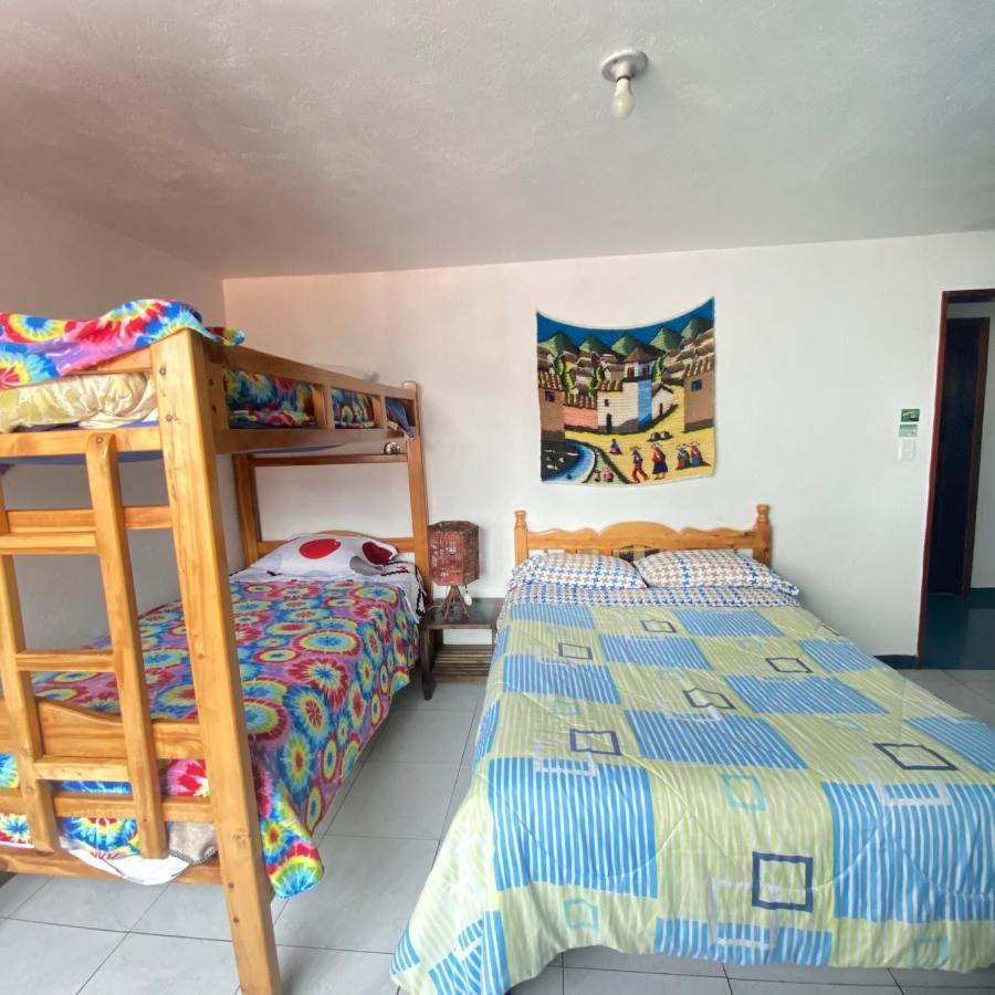Hostal Chasqui Otavalo Exterior photo