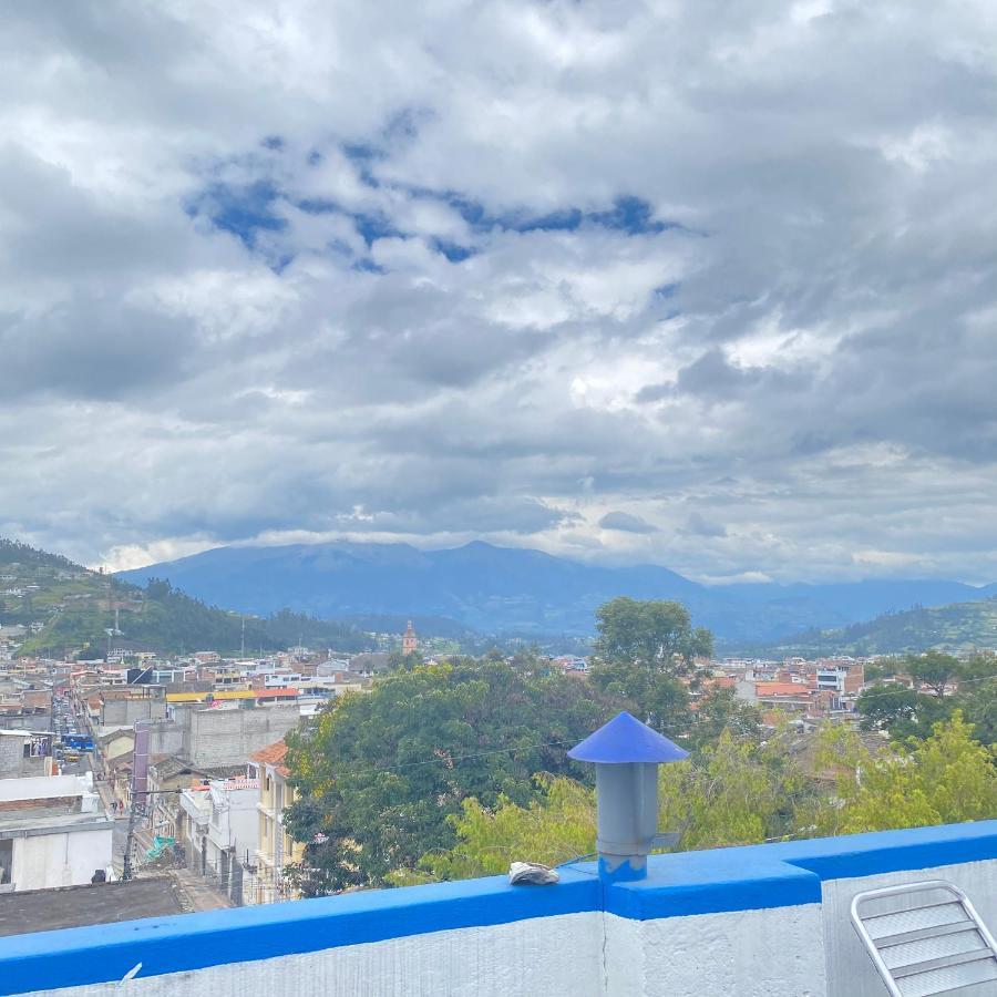 Hostal Chasqui Otavalo Exterior photo