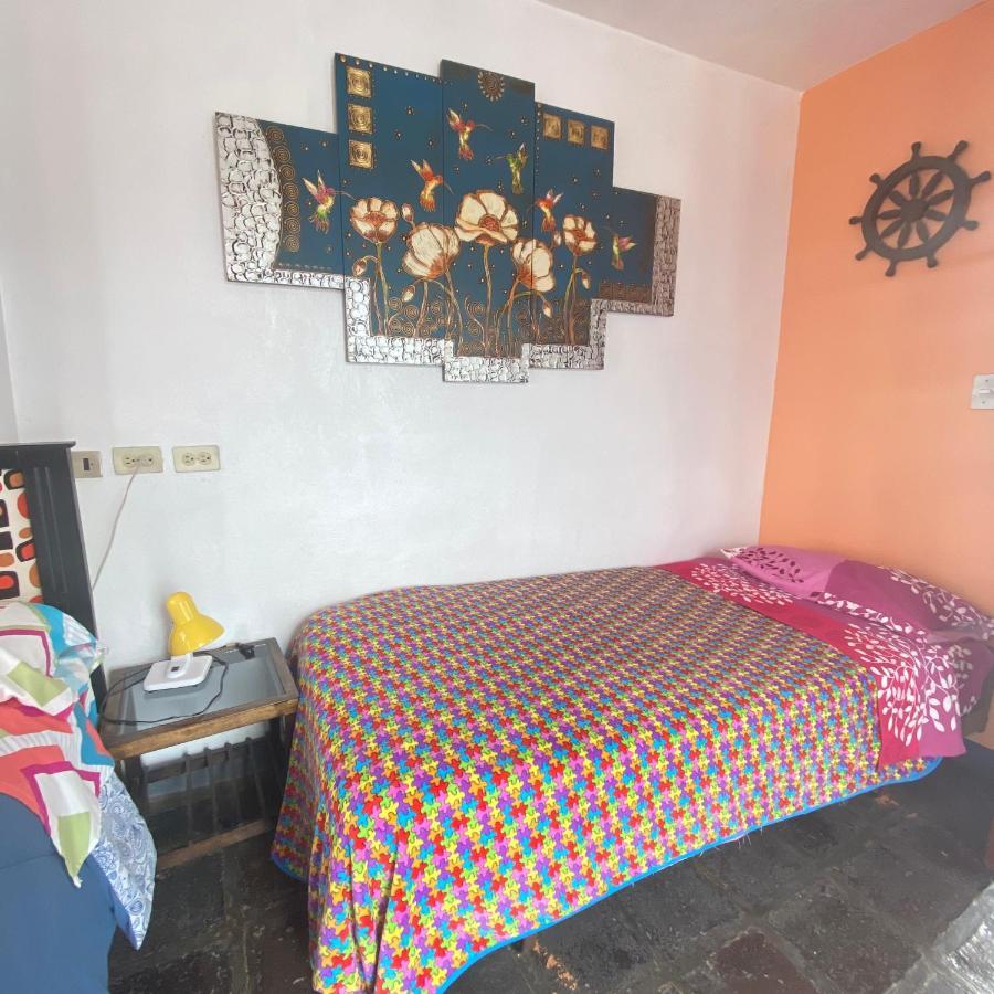 Hostal Chasqui Otavalo Exterior photo